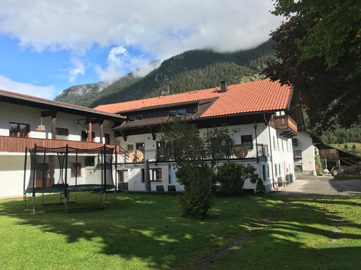 Apartament Pony-Ziegen-Hasen-Ranch Bichlbach Zewnętrze zdjęcie